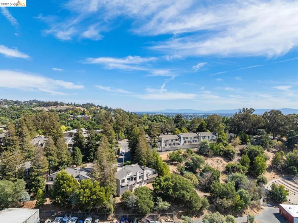 24009 Janssen CT Hayward, CA 94541