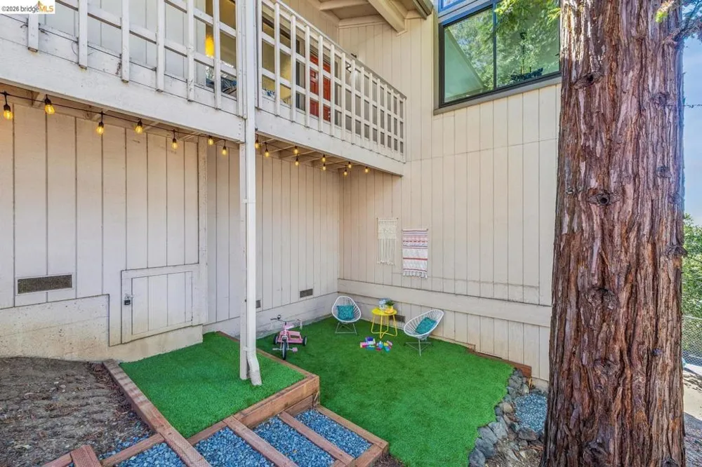 24009 Janssen CT Hayward, CA 94541