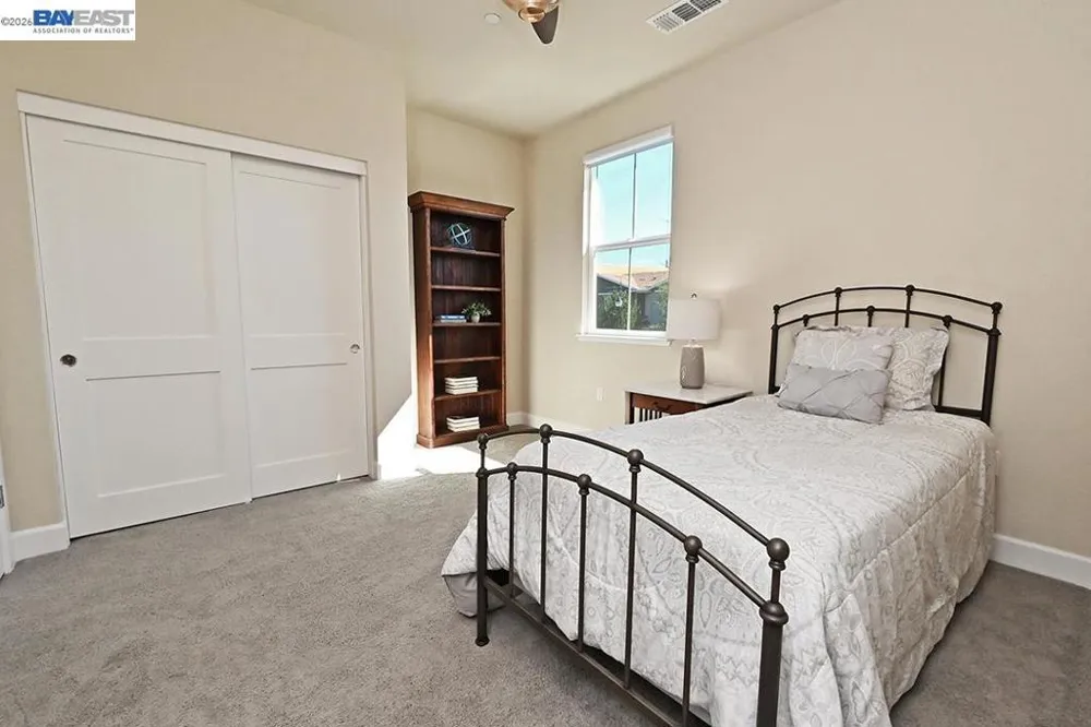 454 Persimmon Cmn #14 Livermore, CA 94551