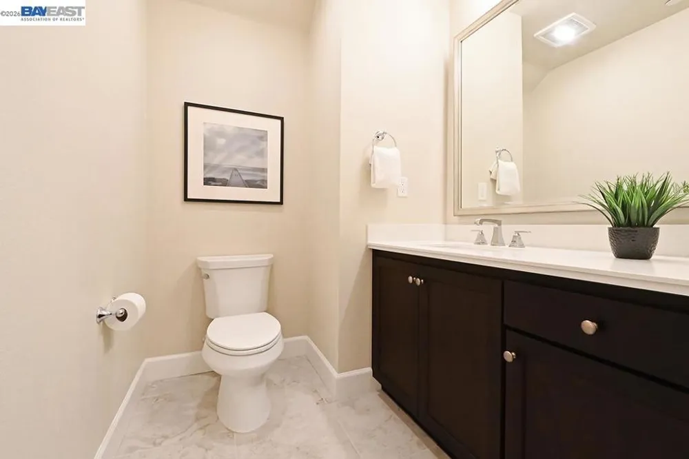 454 Persimmon Cmn #14 Livermore, CA 94551