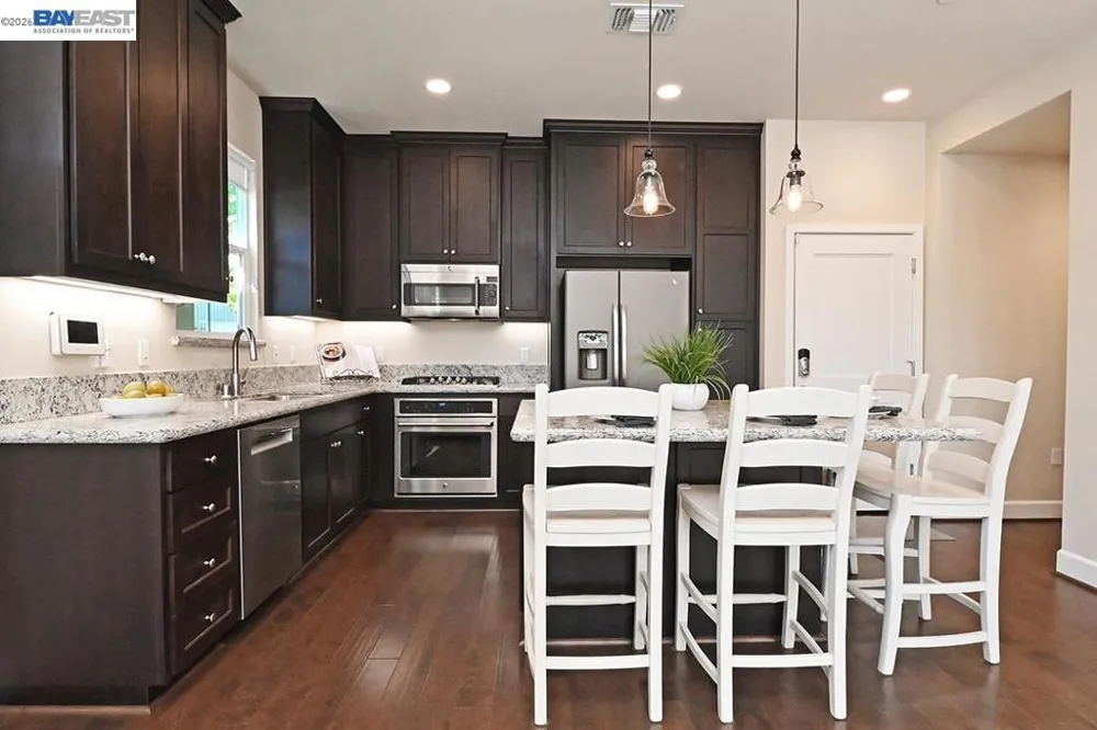 454 Persimmon Cmn #14 Livermore, CA 94551