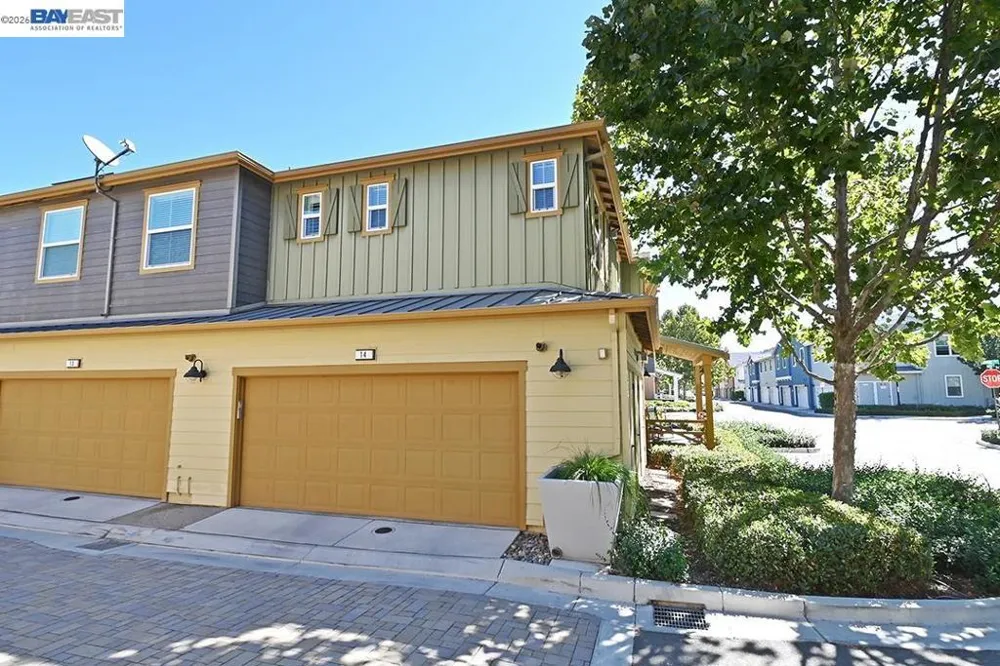 454 Persimmon Cmn #14 Livermore, CA 94551