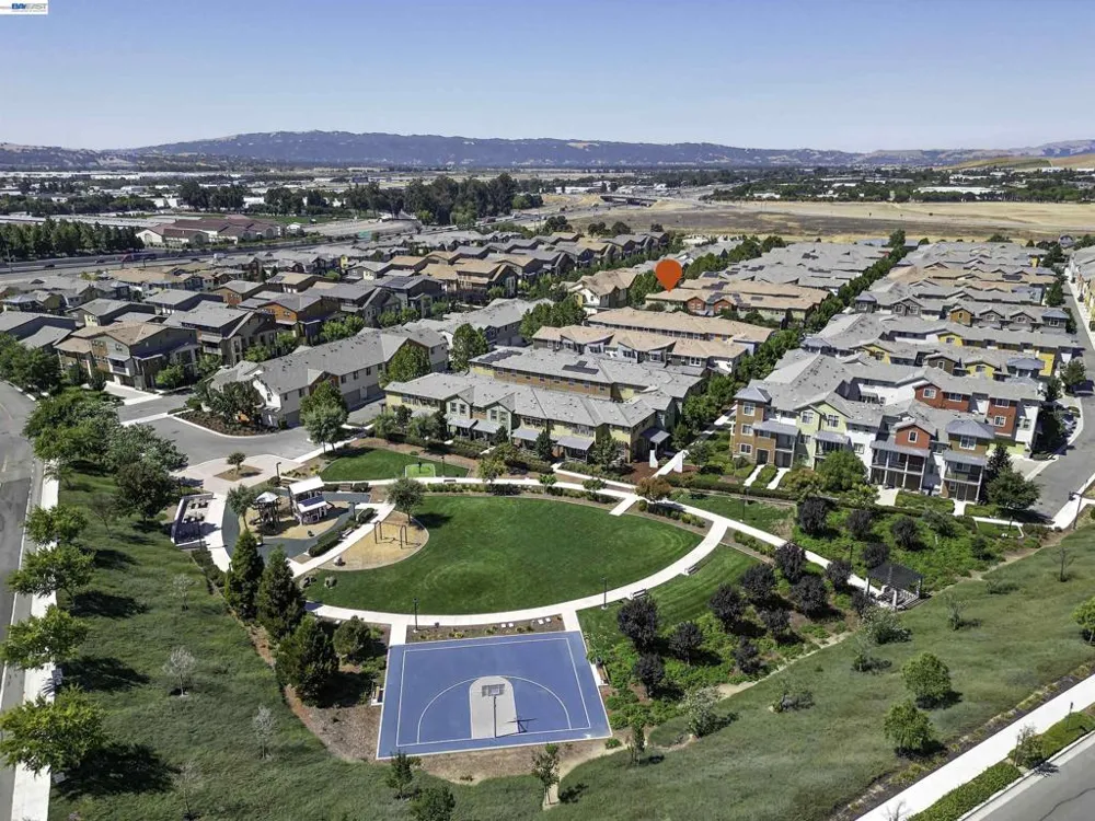 454 Persimmon Cmn #14 Livermore, CA 94551
