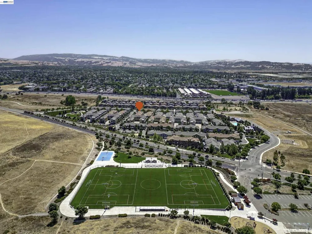 454 Persimmon Cmn #14 Livermore, CA 94551