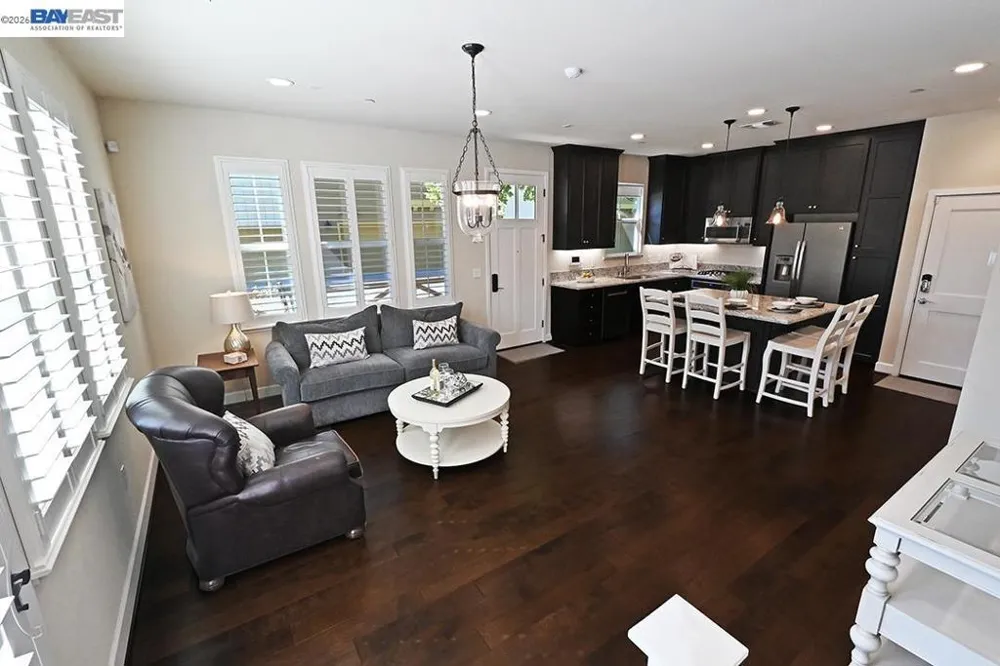 454 Persimmon Cmn #14 Livermore, CA 94551