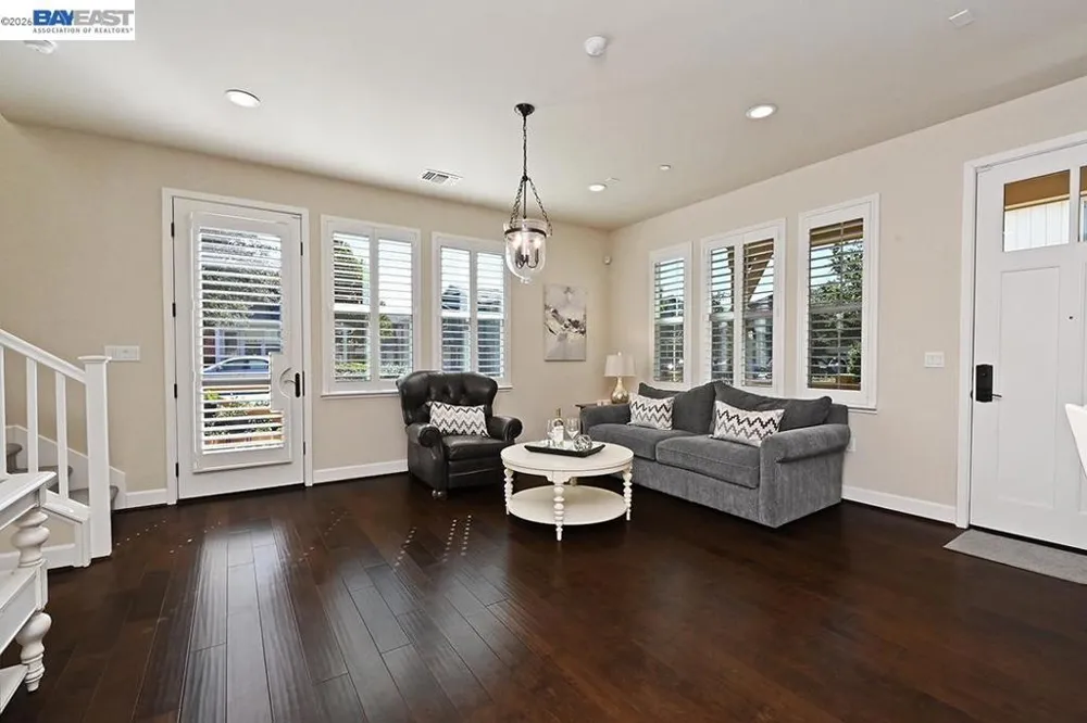 454 Persimmon Cmn #14 Livermore, CA 94551