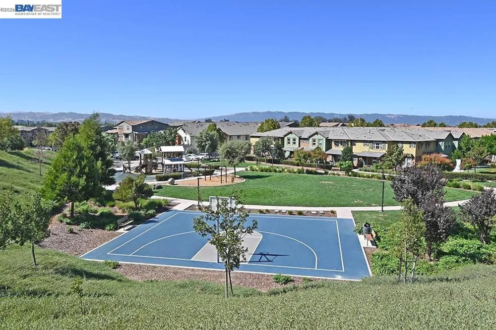 454 Persimmon Cmn #14 Livermore, CA 94551