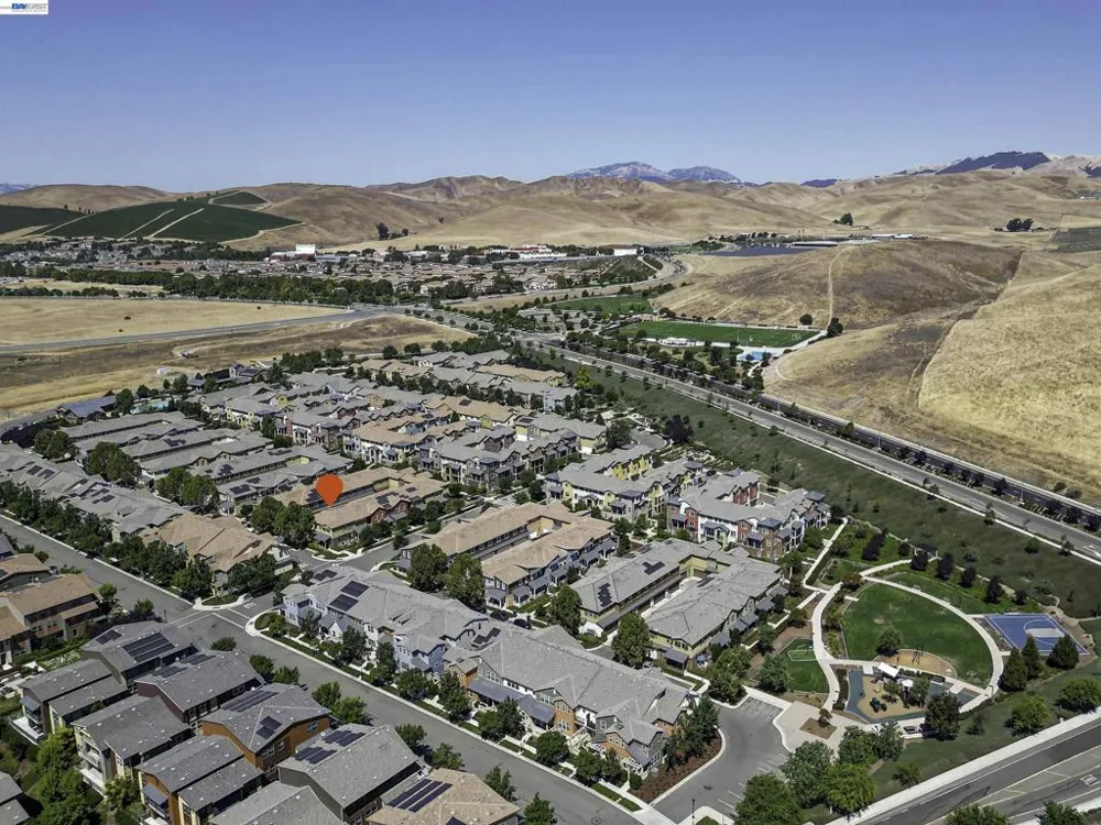 454 Persimmon Cmn #14 Livermore, CA 94551