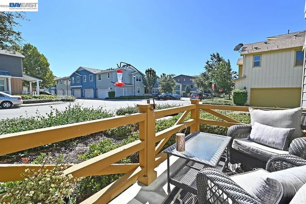 454 Persimmon Cmn #14 Livermore, CA 94551