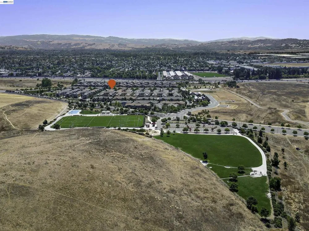 454 Persimmon Cmn #14 Livermore, CA 94551