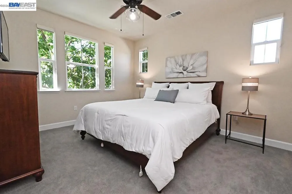 454 Persimmon Cmn #14 Livermore, CA 94551