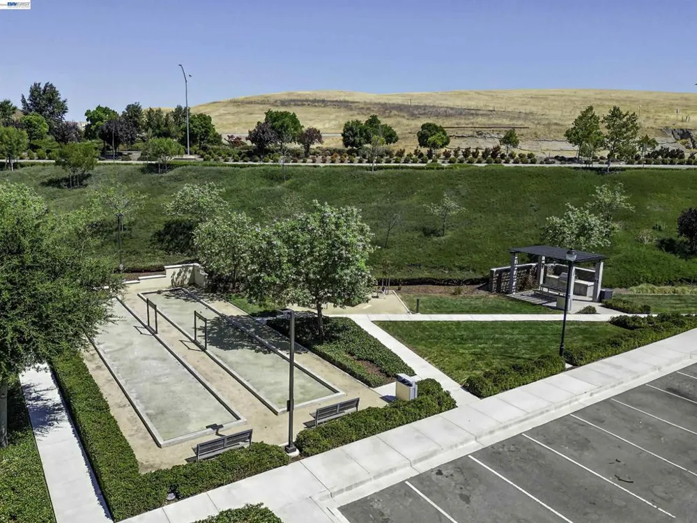 454 Persimmon Cmn #14 Livermore, CA 94551