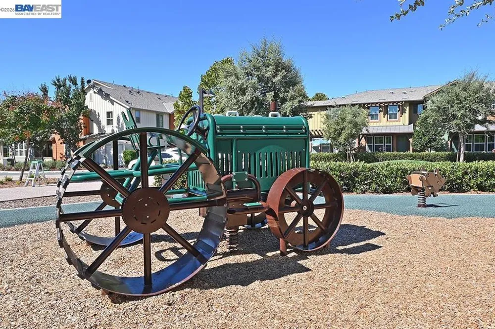 454 Persimmon Cmn #14 Livermore, CA 94551