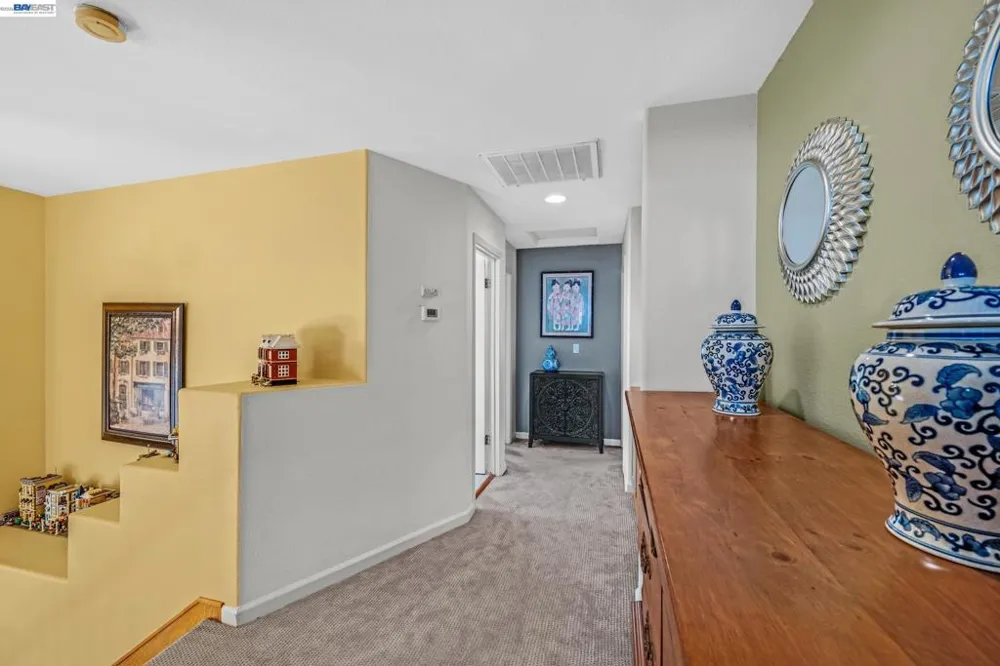 15100 Shining Star Ln San Leandro, CA 94579