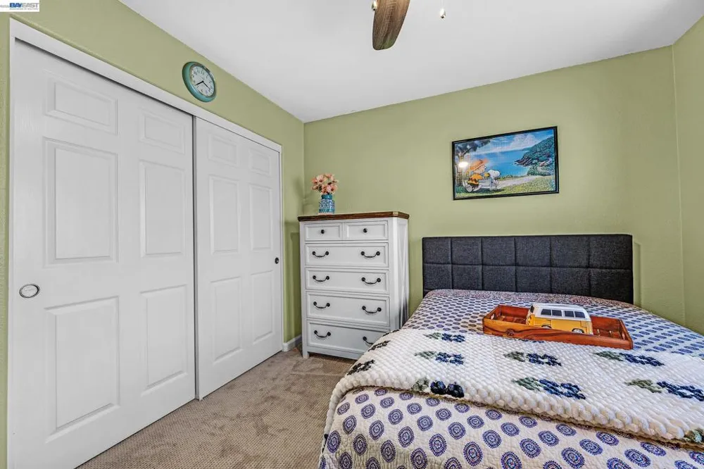 15100 Shining Star Ln San Leandro, CA 94579