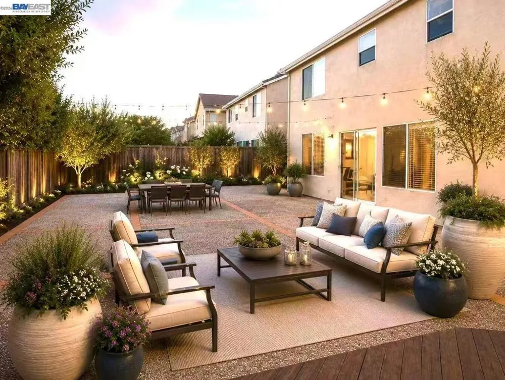 15100 Shining Star Ln San Leandro, CA 94579