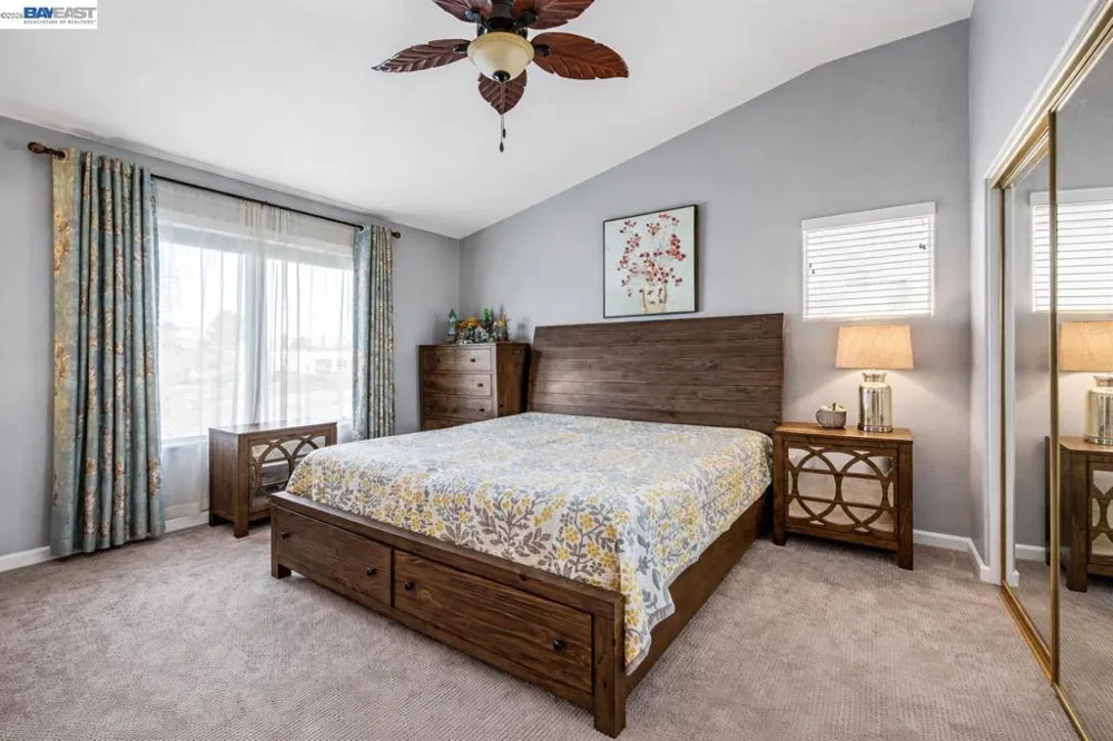 15100 Shining Star Ln San Leandro, CA 94579