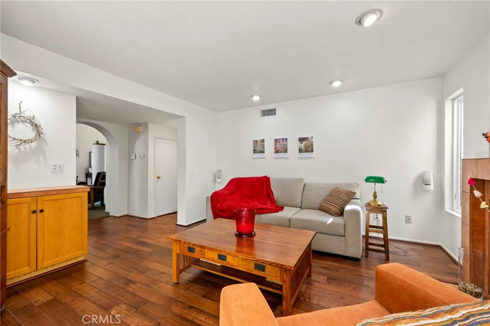 10132 Saddlehill Terrace Rancho Cucamonga, CA 91737