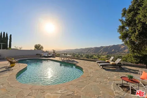 8977 Riderwood Drive