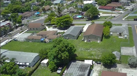 516 NW 4th Ave