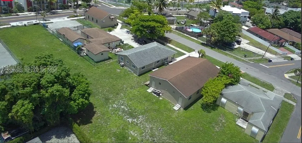 516 NW 4th Ave Hallandale Beach, FL 33009
