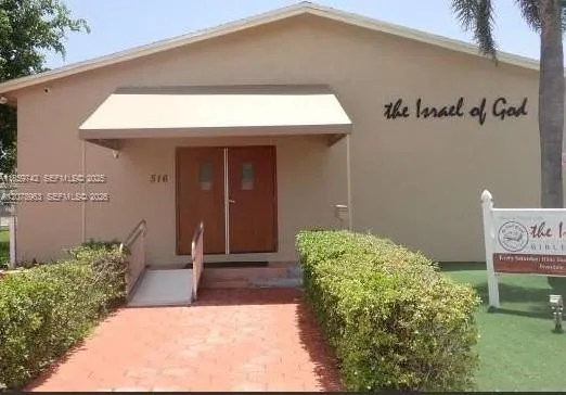 516 NW 4th Ave Hallandale Beach, FL 33009
