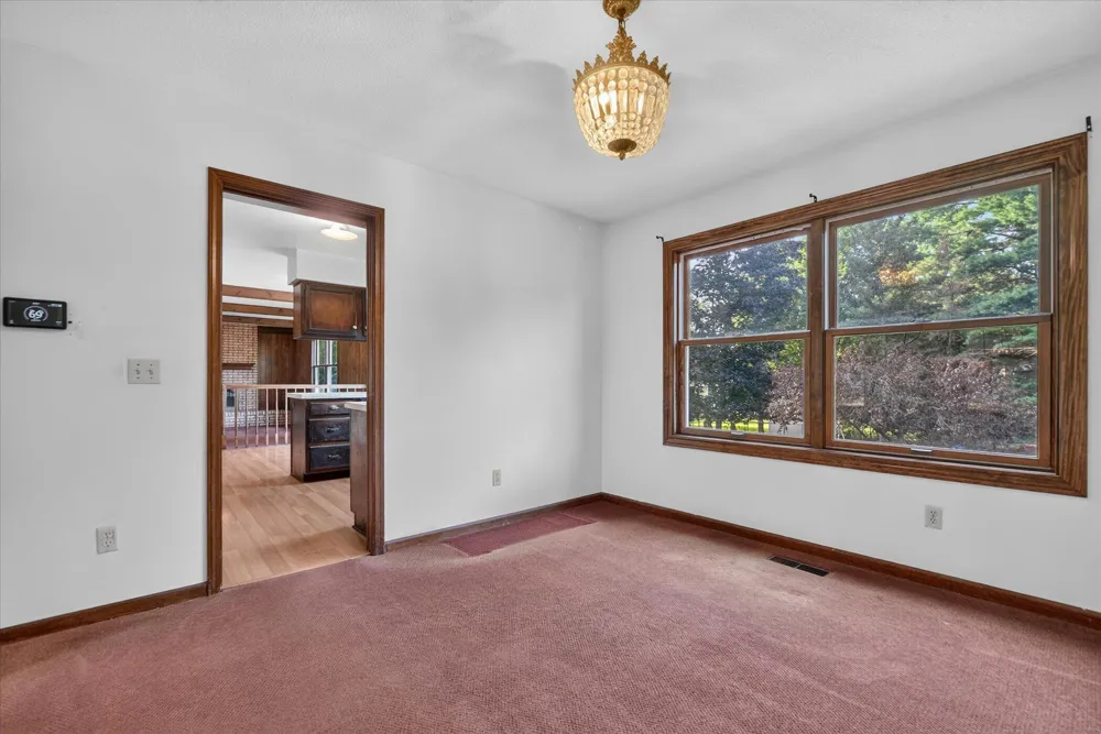 891 Moss Glen Circle Haslett, MI 48840