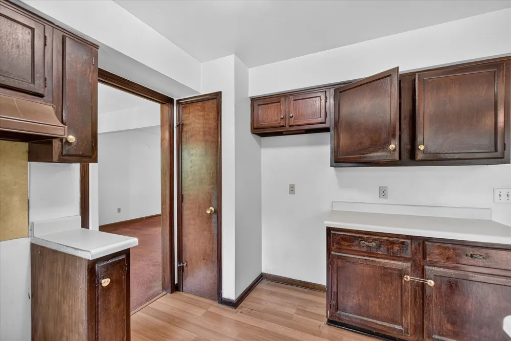 891 Moss Glen Circle Haslett, MI 48840