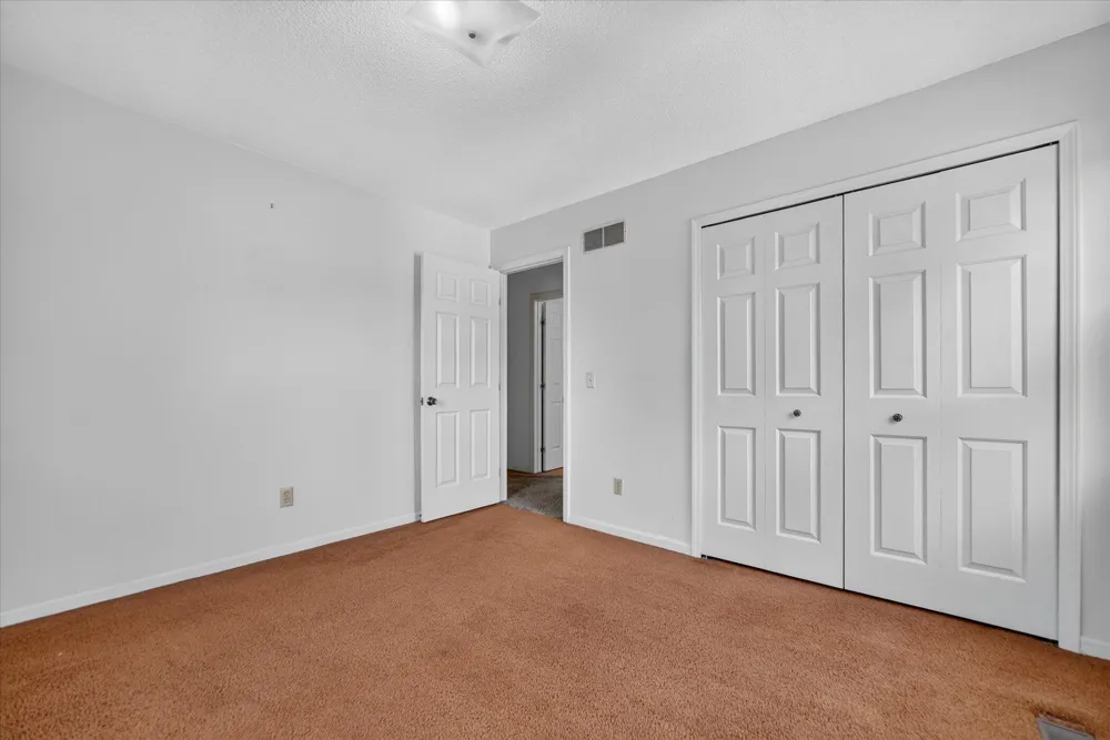 891 Moss Glen Circle Haslett, MI 48840