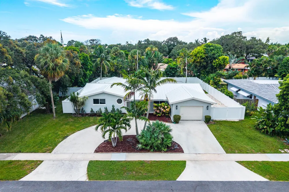 648 SW 3RD STREET Boca Raton, FL 33486