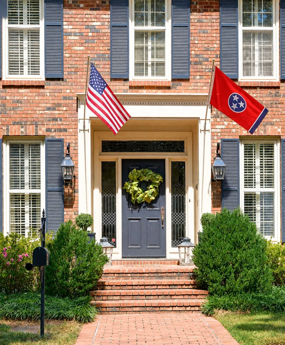 13 Valley Frg Nashville, TN 37205