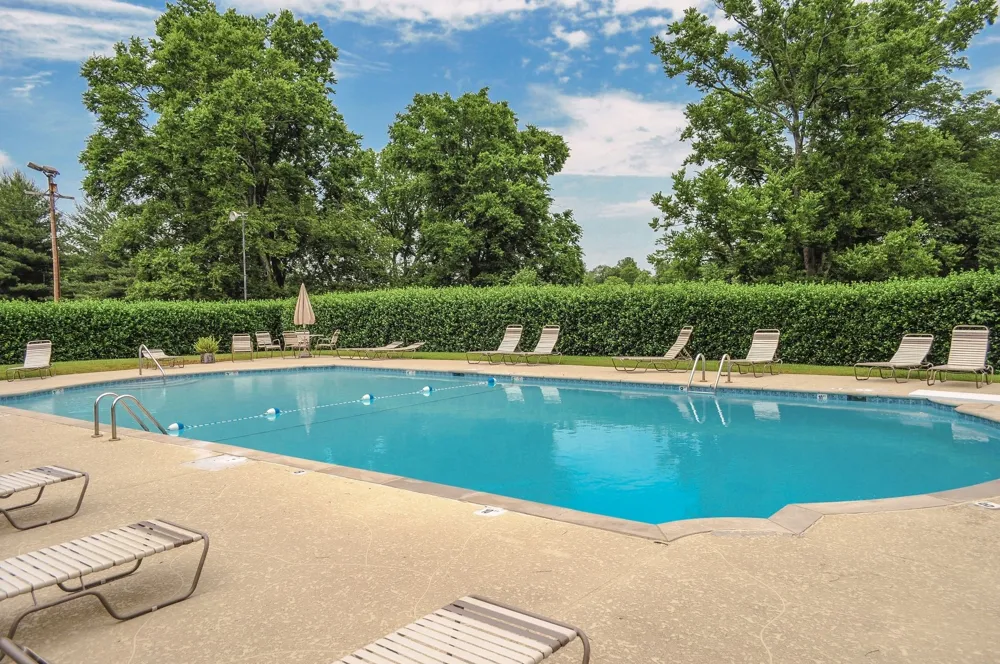 13 Valley Frg Nashville, TN 37205