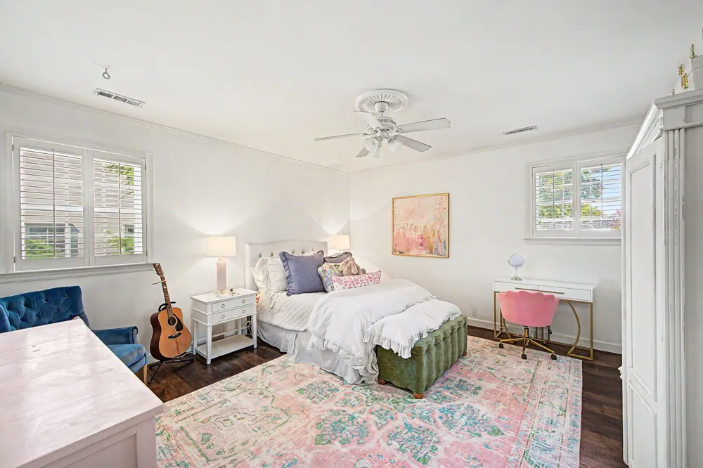 13 Valley Frg Nashville, TN 37205