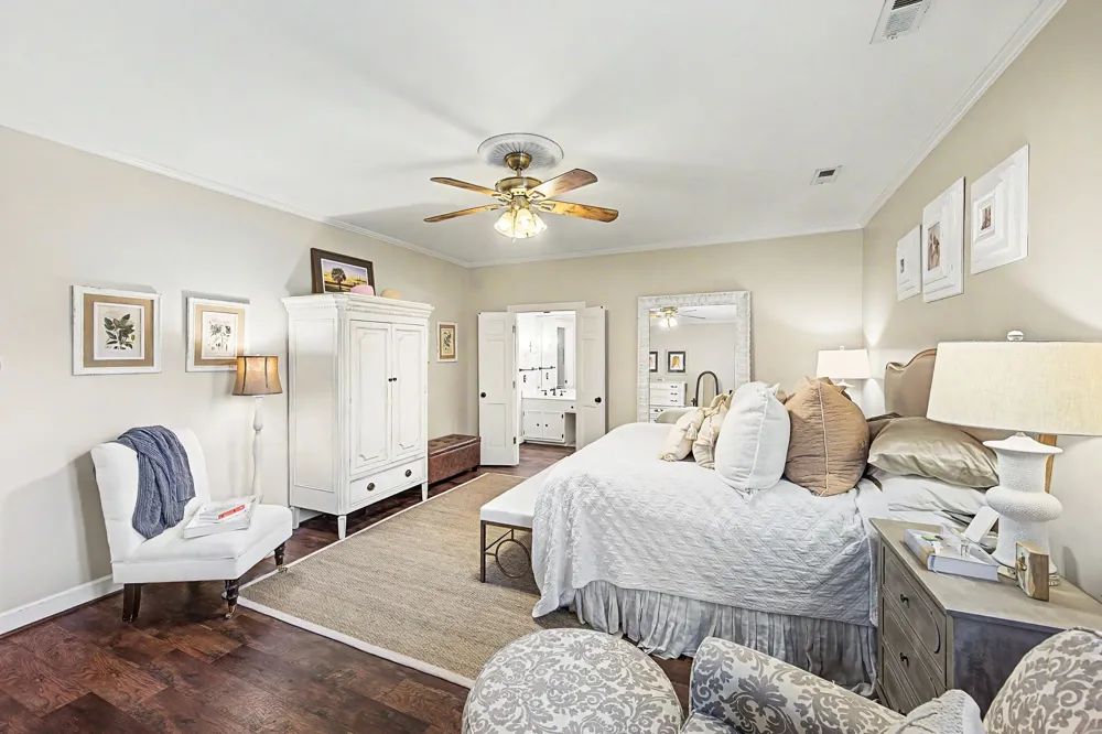 13 Valley Frg Nashville, TN 37205