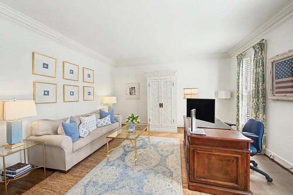 13 Valley Frg Nashville, TN 37205