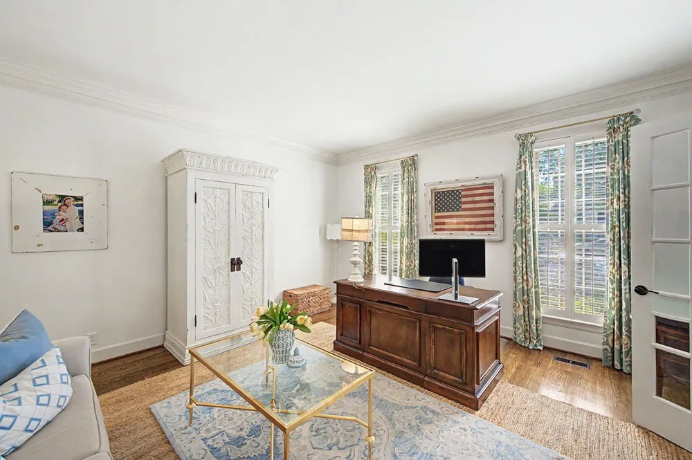 13 Valley Frg Nashville, TN 37205