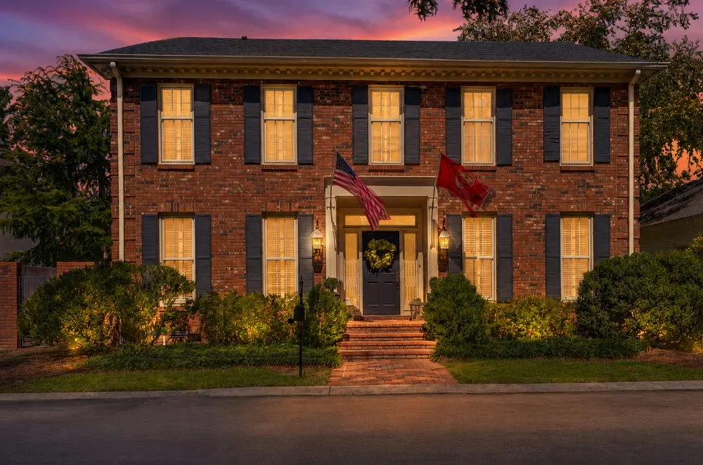 13 Valley Frg Nashville, TN 37205