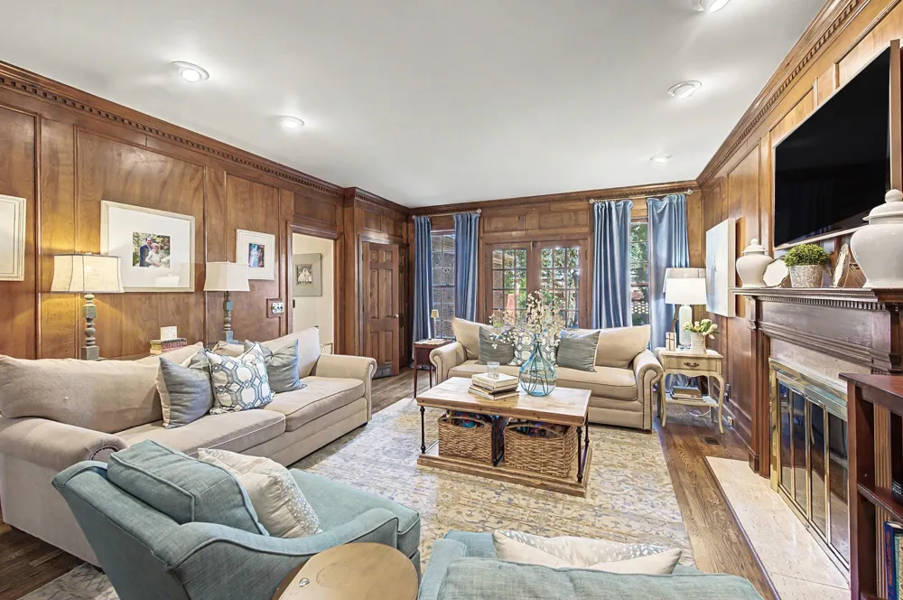13 Valley Frg Nashville, TN 37205
