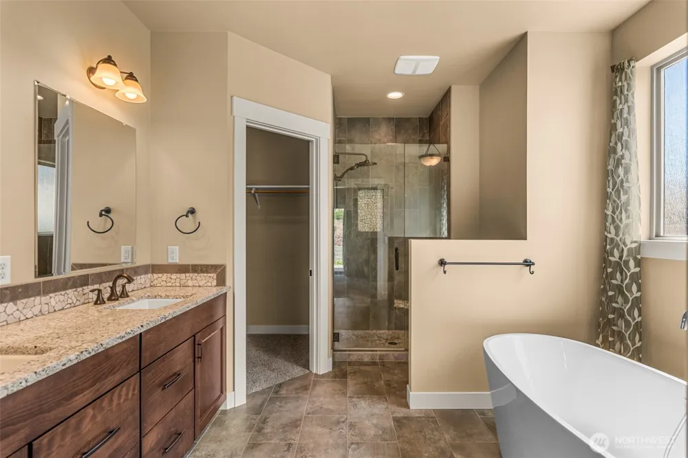 1726 Skeena Court Wenatchee, WA 98801
