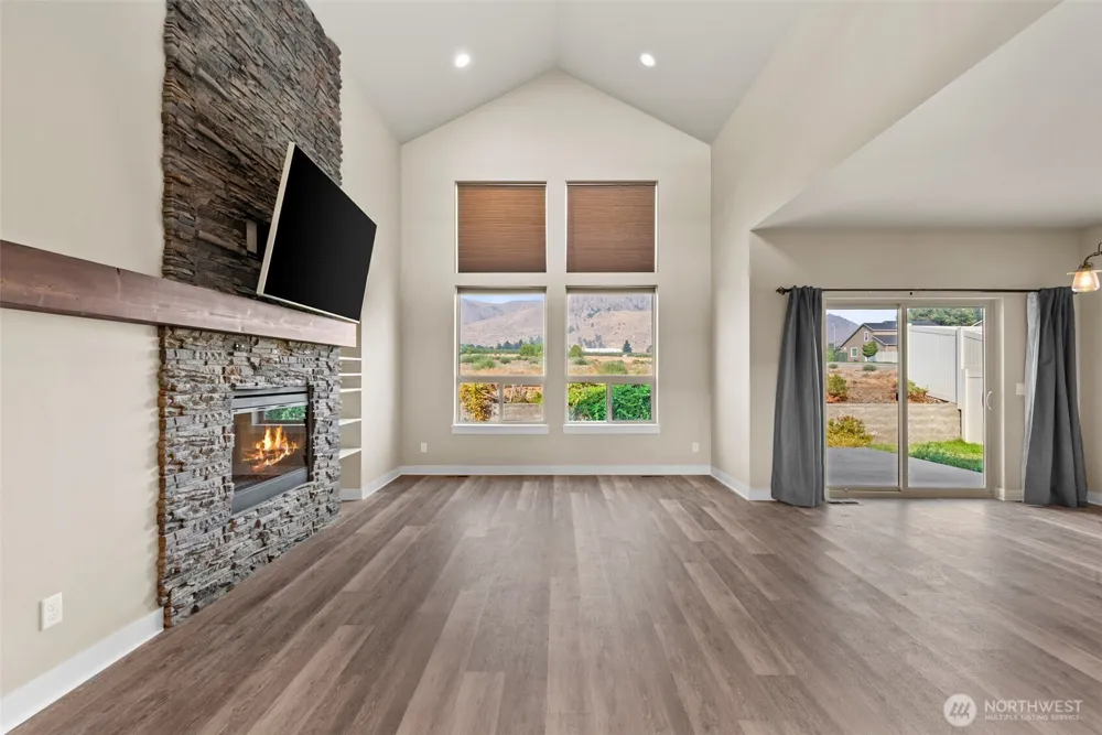1726 Skeena Court Wenatchee, WA 98801