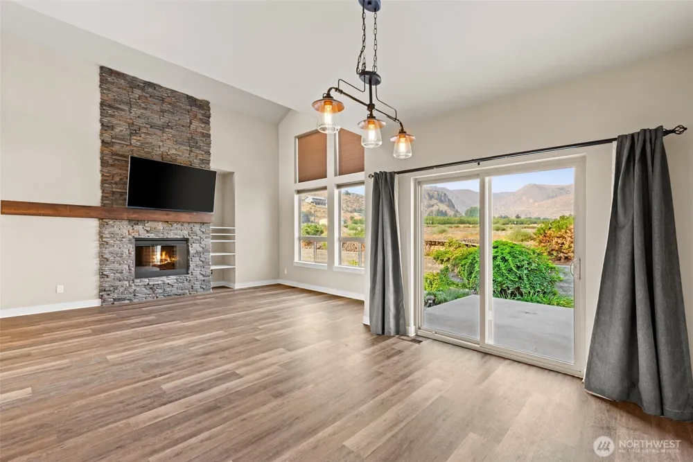 1726 Skeena Court Wenatchee, WA 98801
