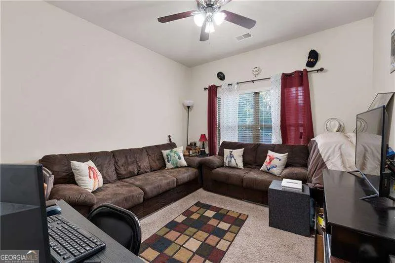 2748 Village Park DR E Ellenwood, GA 30294