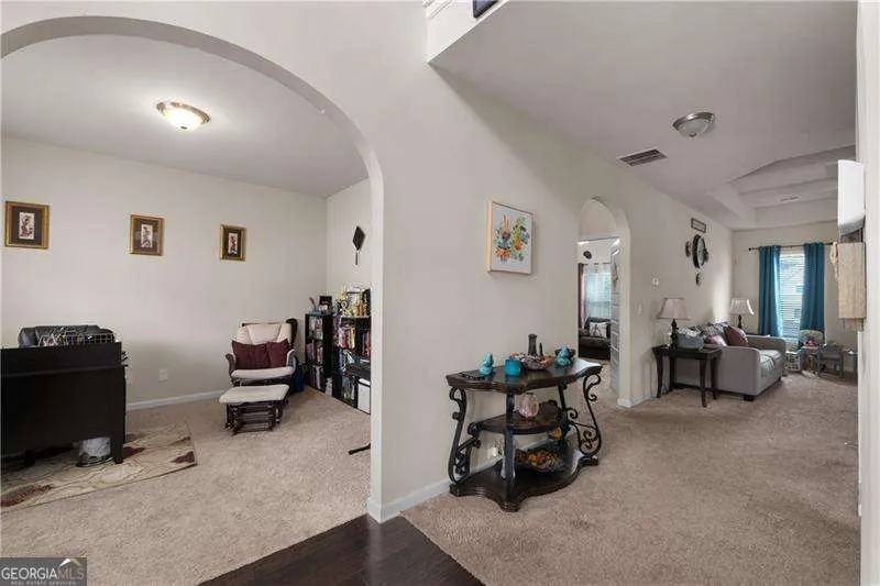 2748 Village Park DR E Ellenwood, GA 30294
