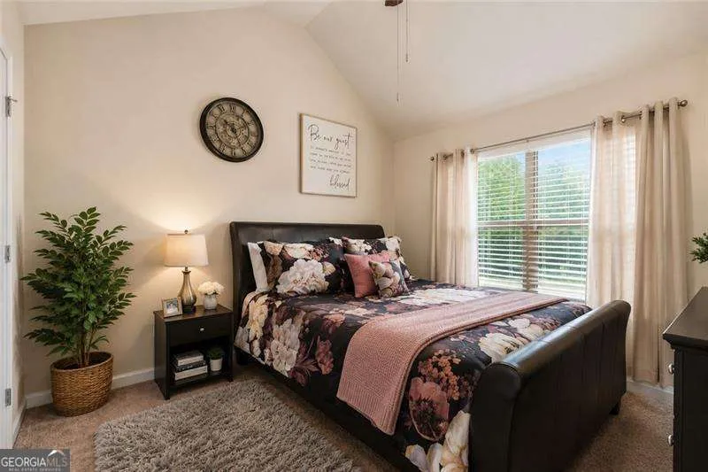 2748 Village Park DR E Ellenwood, GA 30294