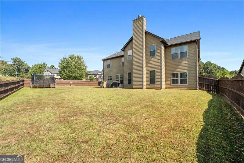 2748 Village Park DR E Ellenwood, GA 30294