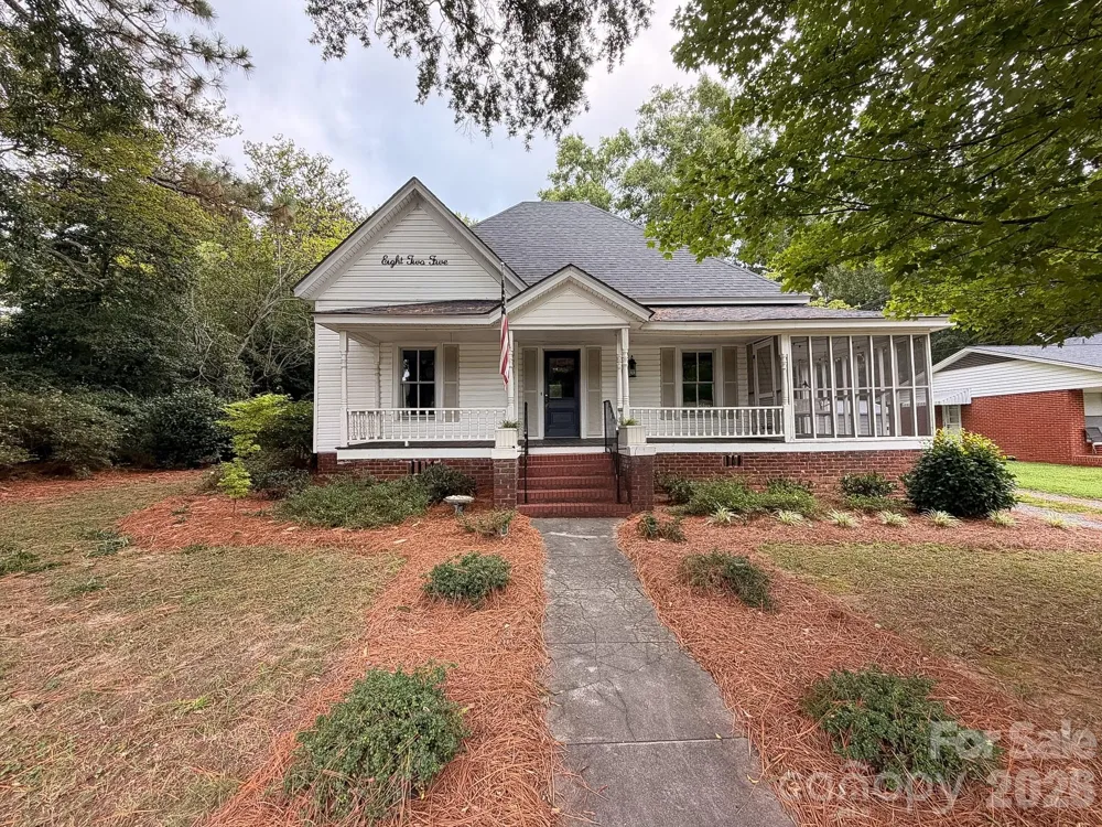 825 Montgomery Avenue Albemarle, NC 28001