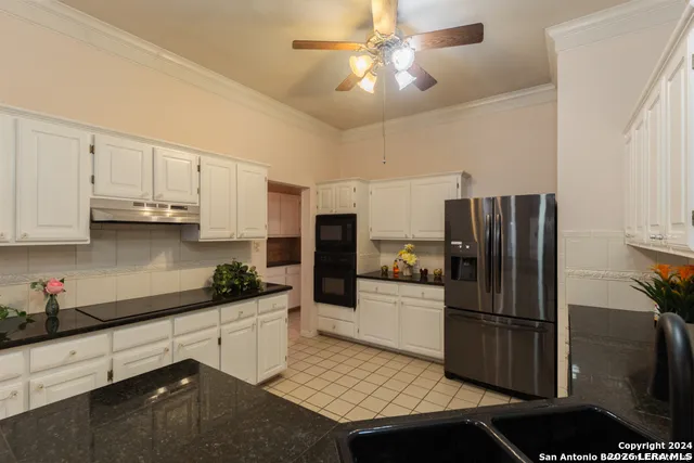 6512 Buffalo Hls San Antonio, TX 78256