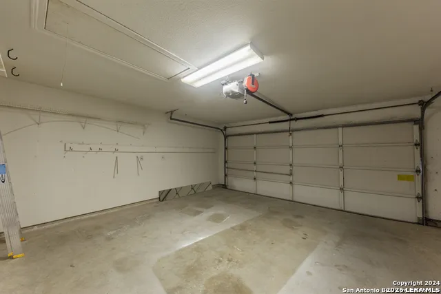 6512 Buffalo Hls San Antonio, TX 78256