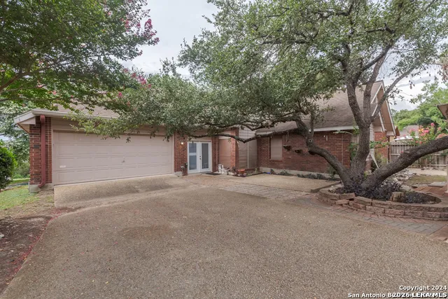 6512 Buffalo Hls San Antonio, TX 78256