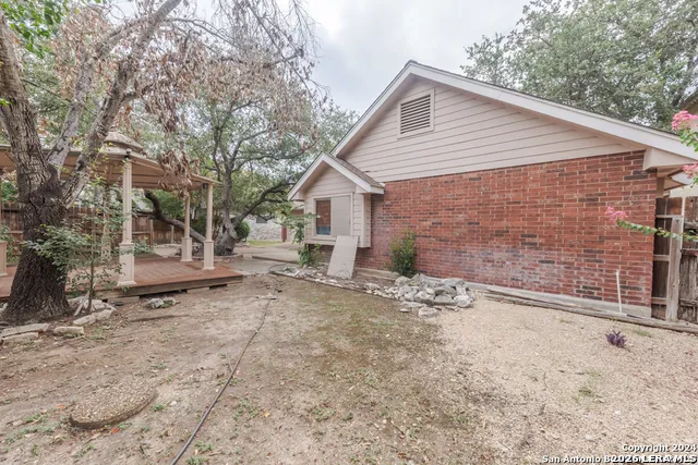 6512 Buffalo Hls San Antonio, TX 78256